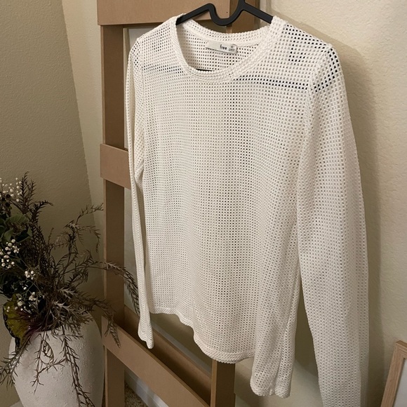Aritzia Wilfred top - Picture 1 of 2
